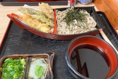 F8F5C6A5-F31A-4C11-A469-77CB22FCB3B2